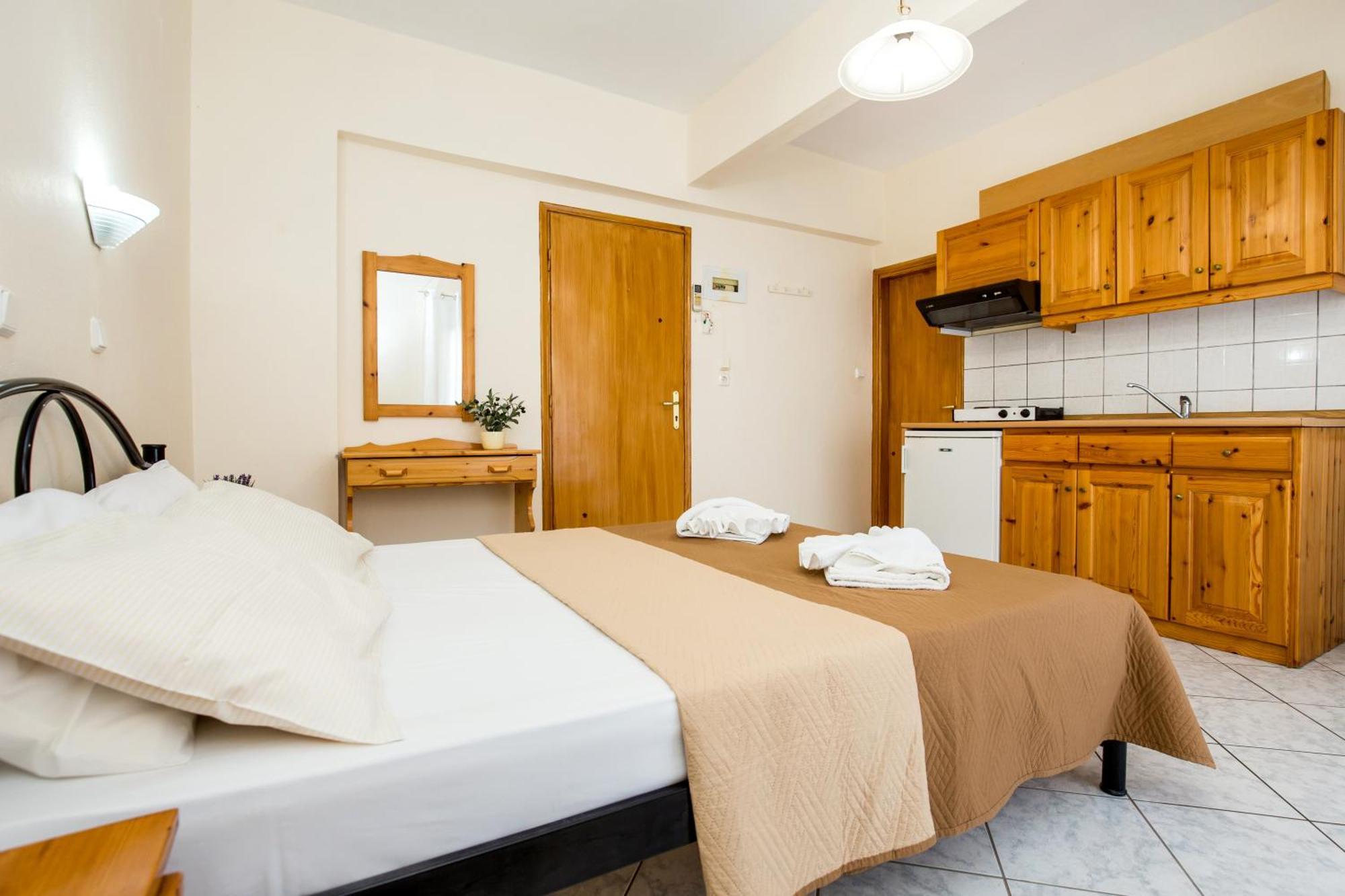 Ianos Apartments 포토스 외부 사진