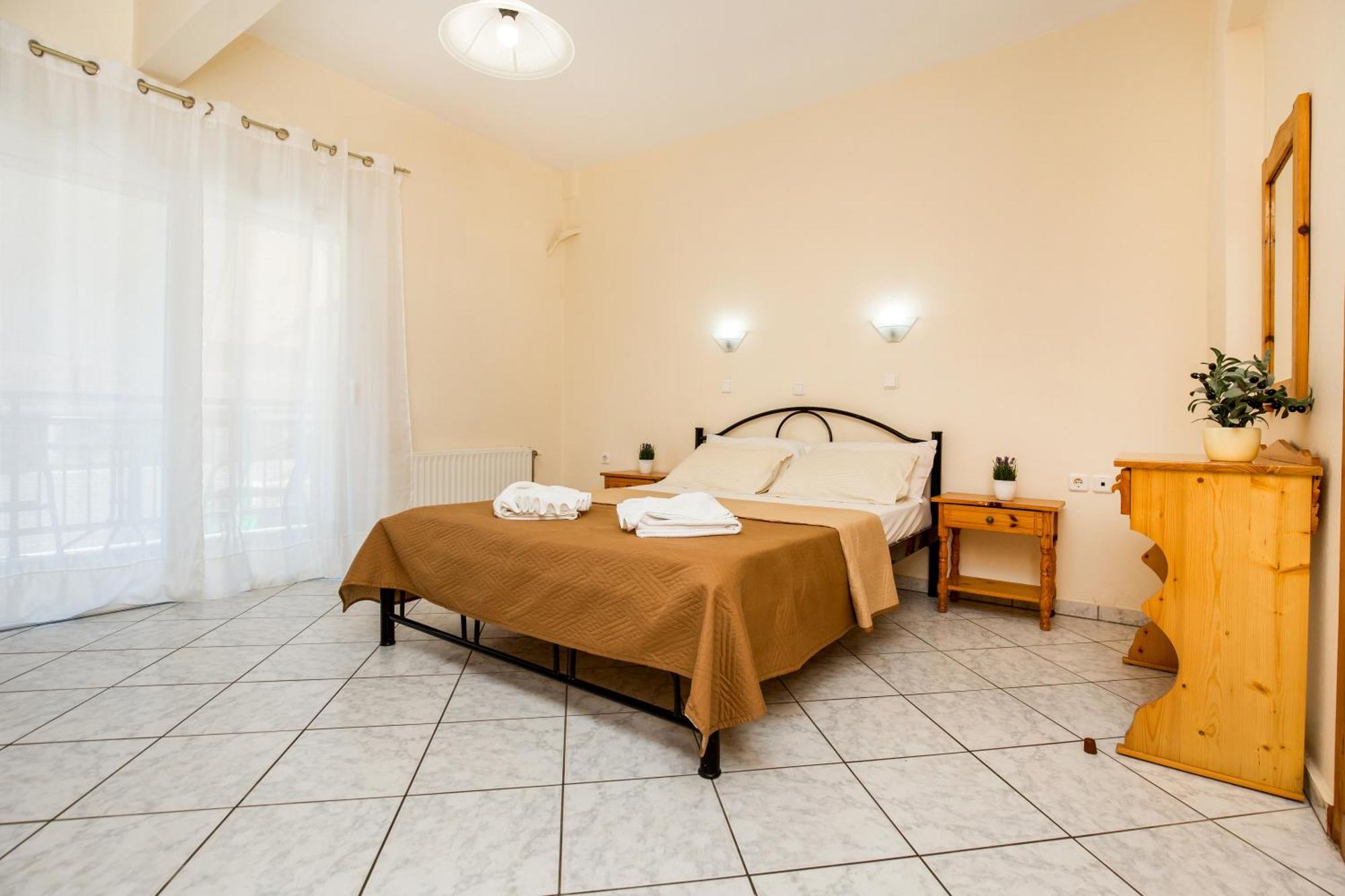 Ianos Apartments 포토스 외부 사진