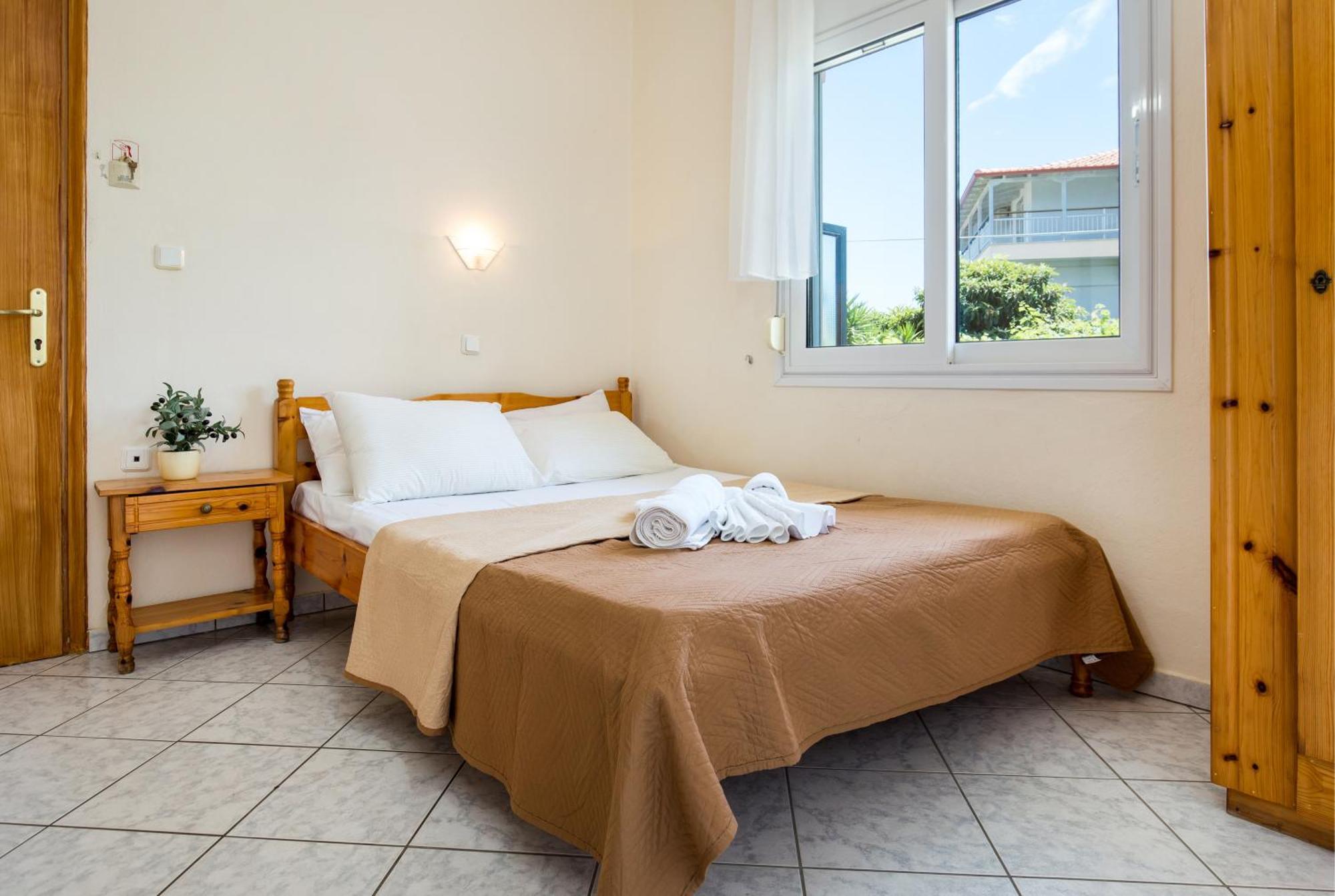 Ianos Apartments 포토스 외부 사진