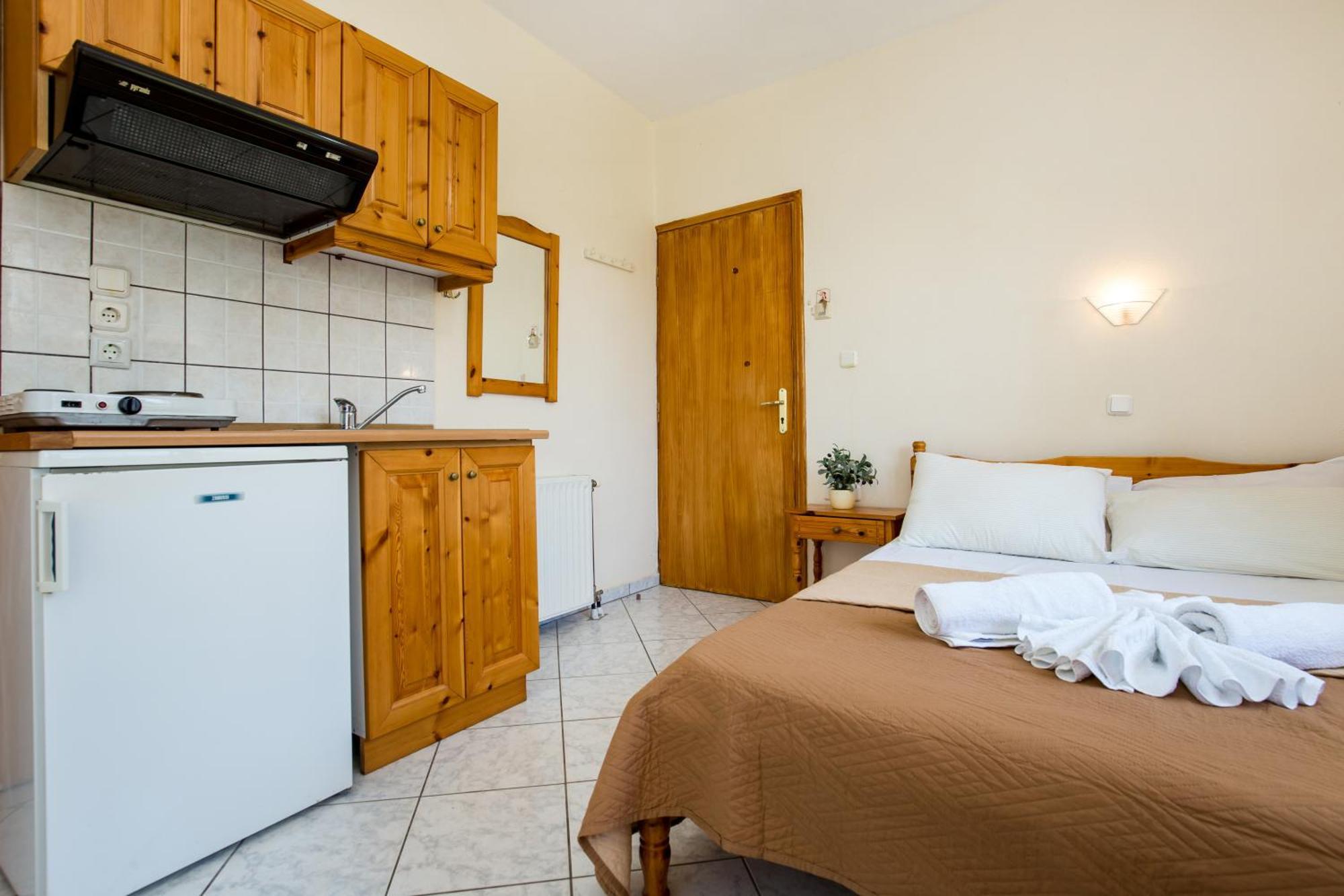 Ianos Apartments 포토스 외부 사진