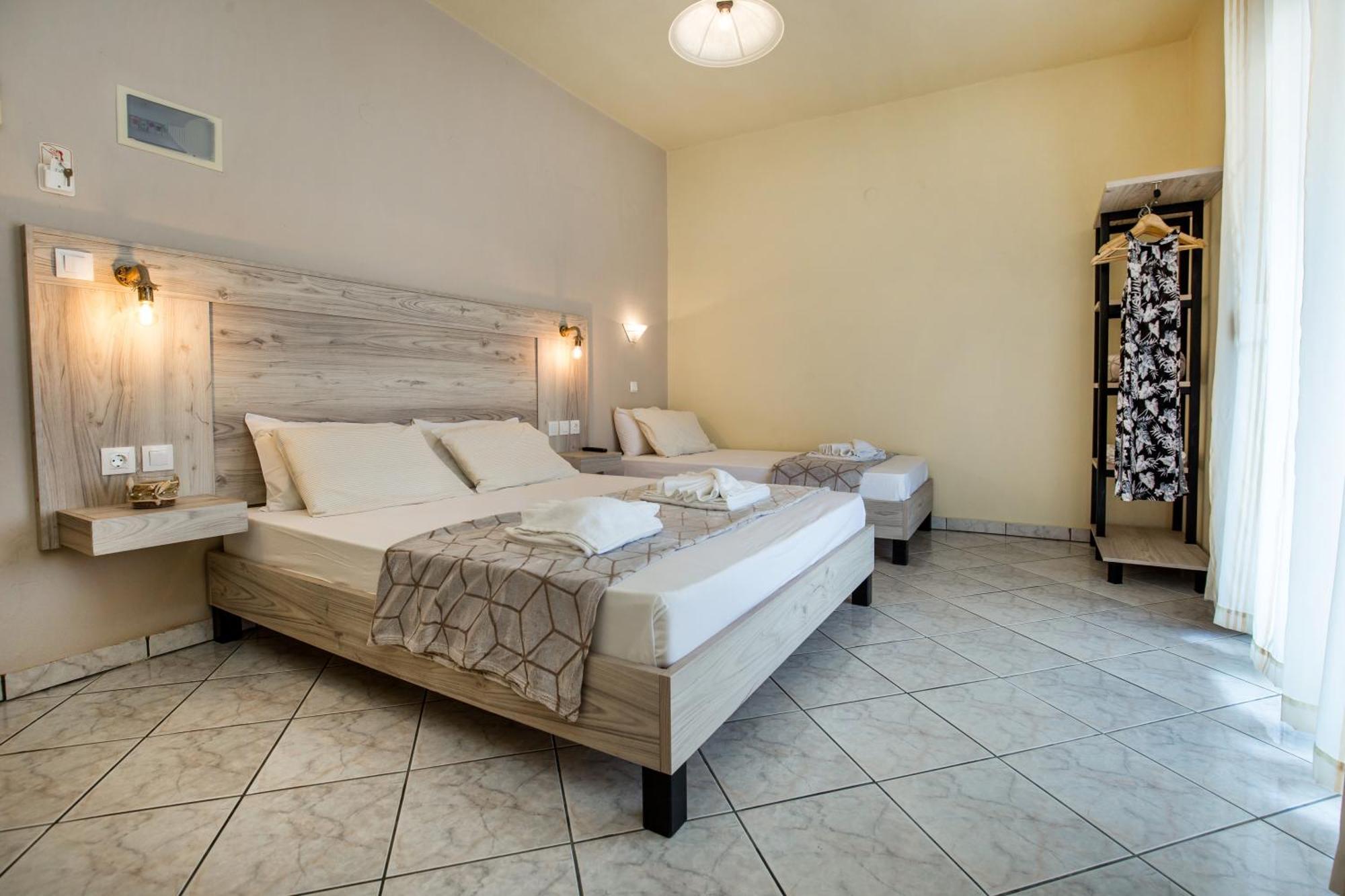 Ianos Apartments 포토스 외부 사진